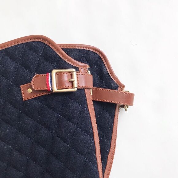 Tommy Hilfiger Andrea quilted riding boots EUC size 2 youth - Picture 3 of 10